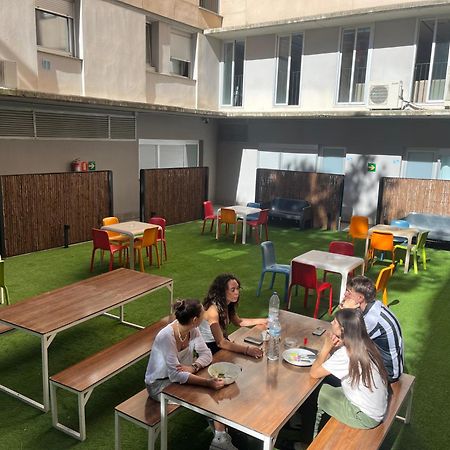 Residencia Universitaria Resa La Ciutadella Barcelona Buitenkant foto
