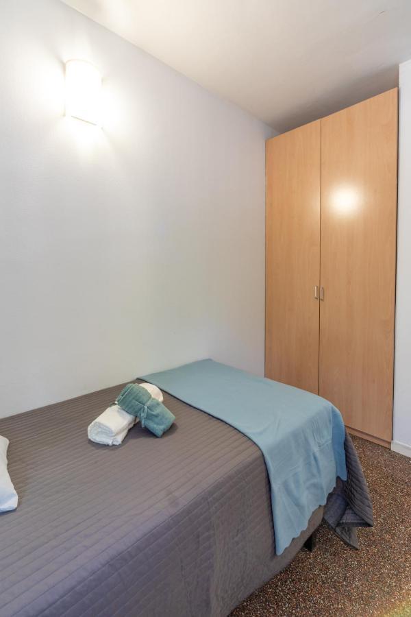 Residencia Universitaria Resa La Ciutadella Barcelona Buitenkant foto