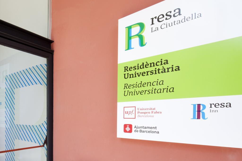 Residencia Universitaria Resa La Ciutadella Barcelona Buitenkant foto